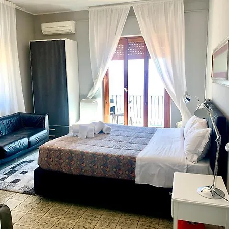 Maison Belle Vue 公寓 陶尔米纳