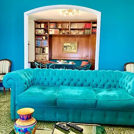 Maison Belle Vue * 陶尔米纳